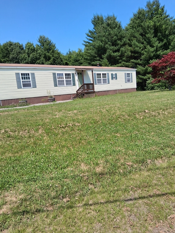 29 Brooks Road-Extension, Seabrook, New Hampshire, 2 Bedrooms Bedrooms, 4 Rooms Rooms,1.5 BathroomsBathrooms,Residential,For Sale,Brooks Road-Extension,73543159
