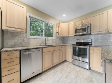 22 Arrowhead Cir, Ashland, Massachusetts, 2 Bedrooms Bedrooms, 5 Rooms Rooms,2.5 BathroomsBathrooms,Residential Lease,For Rent,Arrowhead Cir,73543166 22 Arrowhead Cir, Ashland, Massachusetts, 2 Bedrooms Bedrooms, 5 Rooms Rooms,2.5 BathroomsBathrooms,Residential Lease,For Rent,Arrowhead Cir,73543166