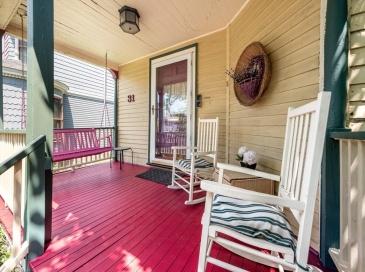 31 Kent Square, Brookline, Massachusetts, 2 Bedrooms Bedrooms, 4 Rooms Rooms,1 BathroomBathrooms,Residential Lease,For Rent,Kent Square,73543176