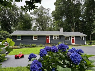 189 Orchard Street, Millis, Massachusetts, 3 Bedrooms Bedrooms, 7 Rooms Rooms,2 BathroomsBathrooms,Residential,For Sale,Orchard Street,73496985