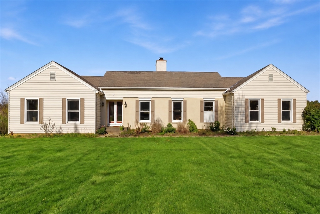 76 Fiske Hill Rd, Sturbridge, Massachusetts, 3 Bedrooms Bedrooms, 7 Rooms Rooms,2.5 BathroomsBathrooms,Residential,For Sale,Fiske Hill Rd,73512886