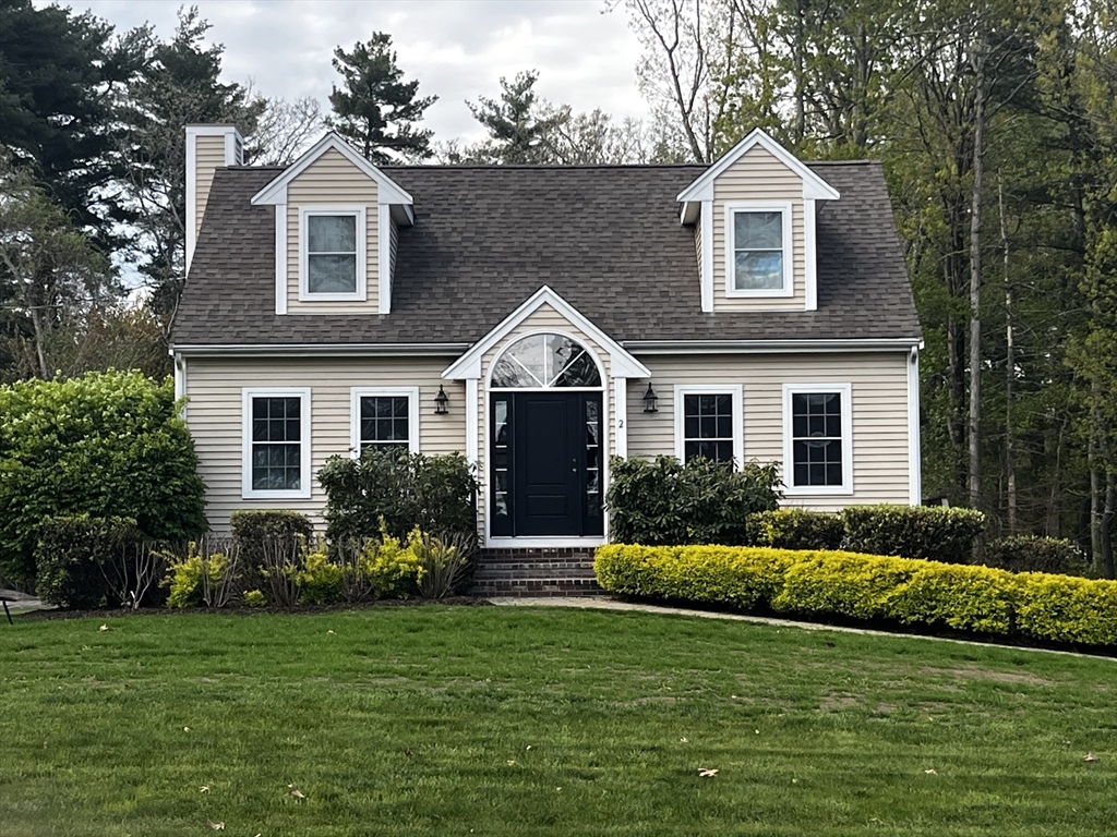 2 Erick Road, Mansfield, Massachusetts, 3 Bedrooms Bedrooms, 6 Rooms Rooms,1.5 BathroomsBathrooms,Residential,For Sale,Erick Road,73517823