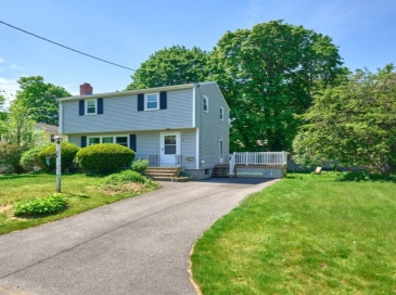 73 Birch Road, Framingham, Massachusetts, 3 Bedrooms Bedrooms, 6 Rooms Rooms,1.5 BathroomsBathrooms,Residential,For Sale,Birch Road,73522928 73 Birch Road, Framingham, Massachusetts, 3 Bedrooms Bedrooms, 6 Rooms Rooms,1.5 BathroomsBathrooms,Residential,For Sale,Birch Road,73522928
