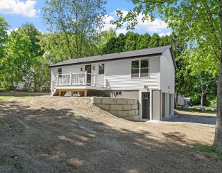 246 Bryant St, Athol, Massachusetts, 3 Bedrooms Bedrooms, 7 Rooms Rooms,1 BathroomBathrooms,Residential,For Sale,Bryant St,73526800