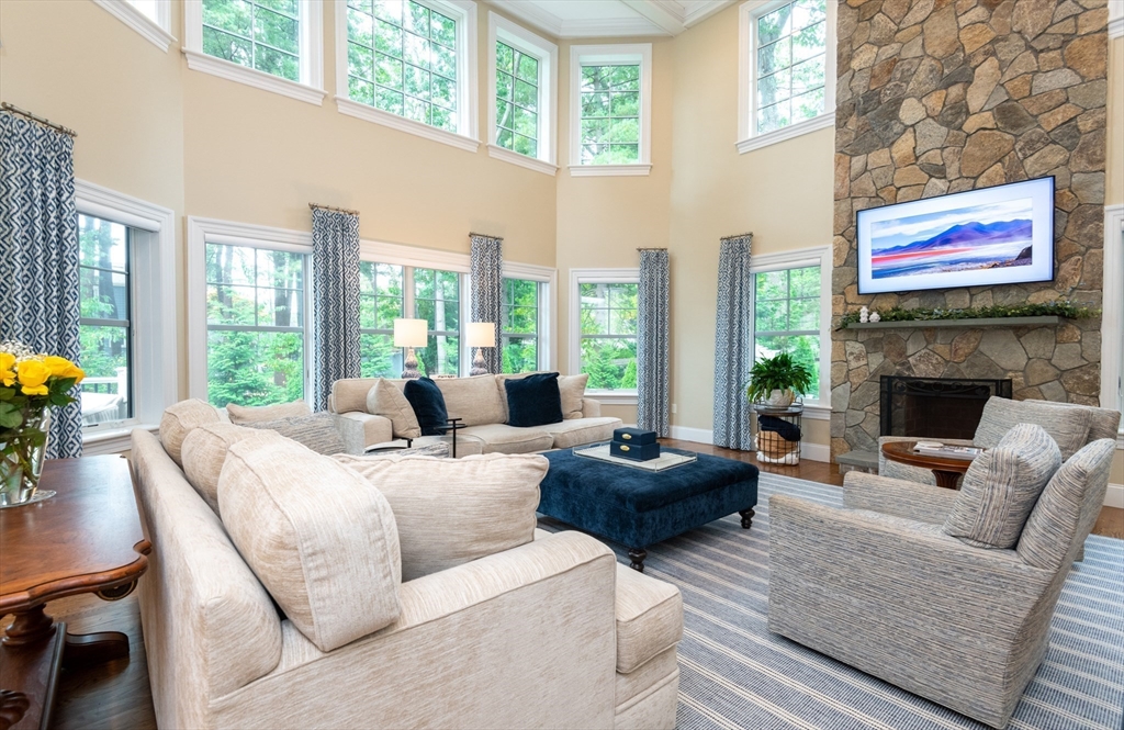 22 Oldham Road, Arlington, Massachusetts, 5 Bedrooms Bedrooms, 12 Rooms Rooms,5.5 BathroomsBathrooms,Residential,For Sale,Oldham Road,73543207