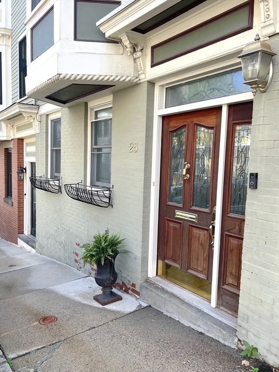 25 Sackville, Boston, Massachusetts, 2 Rooms Rooms,1 BathroomBathrooms,Residential Lease,For Rent,Sackville,73543269