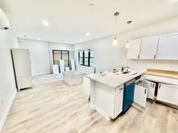 455 Massachusetts Ave, Arlington, Massachusetts, 2 Rooms Rooms,1 BathroomBathrooms,Residential Lease,For Rent,Massachusetts Ave,73543282