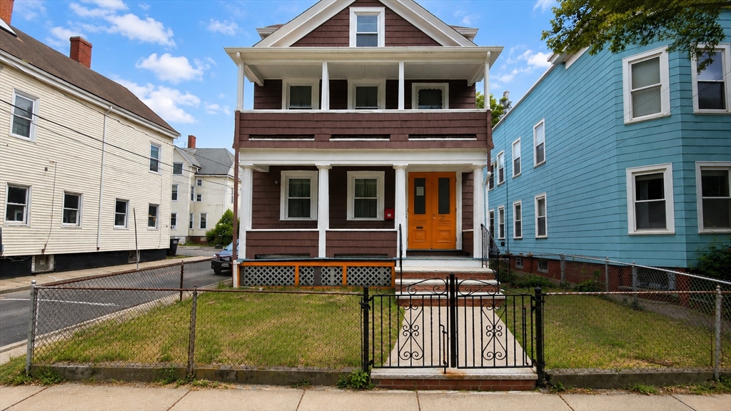 23 Mount Vernon St., Somerville, Massachusetts, 2 Bedrooms Bedrooms, 6 Rooms Rooms,1 BathroomBathrooms,Residential Lease,For Rent,Mount Vernon St.,73543385