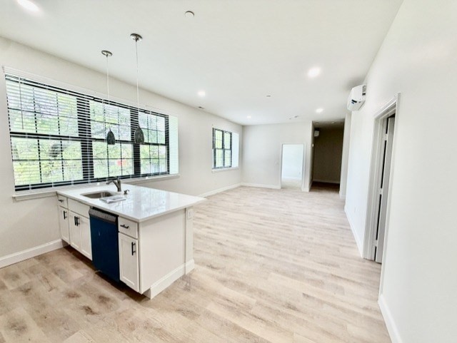 455 Massachusetts Ave, Arlington, Massachusetts, 1 Bedroom Bedrooms, 4 Rooms Rooms,1 BathroomBathrooms,Residential Lease,For Rent,Massachusetts Ave,73543304