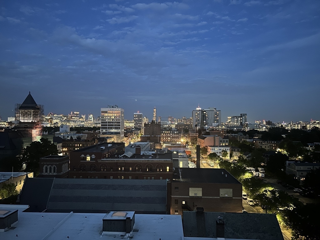 872 Massachusetts Ave, Cambridge, Massachusetts, 1 Bedroom Bedrooms, 3 Rooms Rooms,1.5 BathroomsBathrooms,Residential Lease,For Rent,Massachusetts Ave,73543355