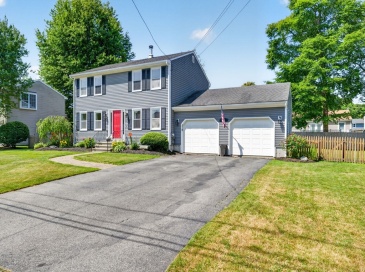 21 Sefton Drive, Bristol, Rhode Island, 3 Bedrooms Bedrooms, 6 Rooms Rooms,1.5 BathroomsBathrooms,Residential,For Sale,Sefton Drive,73543299 21 Sefton Drive, Bristol, Rhode Island, 3 Bedrooms Bedrooms, 6 Rooms Rooms,1.5 BathroomsBathrooms,Residential,For Sale,Sefton Drive,73543299