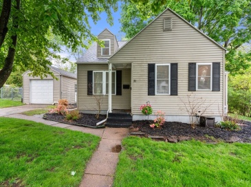 31 Lexington, South Hadley, Massachusetts, 3 Bedrooms Bedrooms, 7 Rooms Rooms,1 BathroomBathrooms,Residential,For Sale,Lexington,73516204 31 Lexington, South Hadley, Massachusetts, 3 Bedrooms Bedrooms, 7 Rooms Rooms,1 BathroomBathrooms,Residential,For Sale,Lexington,73516204