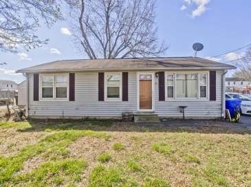 65 Hyde Ave, Springfield, Massachusetts, 3 Bedrooms Bedrooms, 5 Rooms Rooms,1 BathroomBathrooms,Residential,For Sale,Hyde Ave,73501146