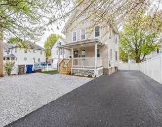 391 Concord Street, Framingham, Massachusetts, 4 Bedrooms Bedrooms, 13 Rooms Rooms,3 BathroomsBathrooms,Residential Income,For Sale,Concord Street,73515452