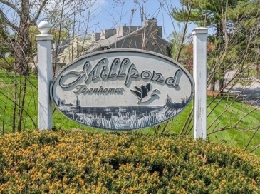 27 Mill Pond, North Andover, Massachusetts, 2 Bedrooms Bedrooms, 5 Rooms Rooms,1.5 BathroomsBathrooms,Residential,For Sale,Mill Pond,73492585