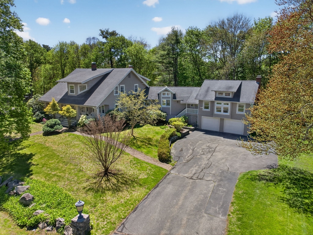 311 S Main St, Andover, Massachusetts, 4 Bedrooms Bedrooms, 10 Rooms Rooms,4.5 BathroomsBathrooms,Residential,For Sale,S Main St,73515369