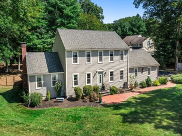 3 Jonathans Way, Upton, Massachusetts, 3 Bedrooms Bedrooms, 9 Rooms Rooms,2.5 BathroomsBathrooms,Residential,For Sale,Jonathans Way,73524039 3 Jonathans Way, Upton, Massachusetts, 3 Bedrooms Bedrooms, 9 Rooms Rooms,2.5 BathroomsBathrooms,Residential,For Sale,Jonathans Way,73524039