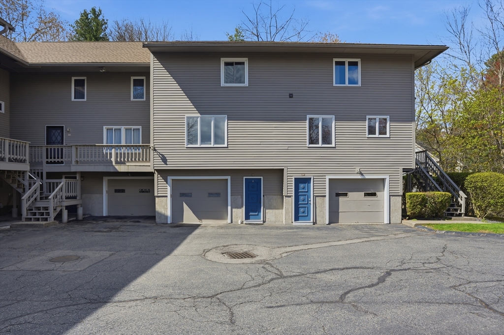 125 Chapin Road, Hudson, Massachusetts, 2 Bedrooms Bedrooms, 5 Rooms Rooms,1.5 BathroomsBathrooms,Residential,For Sale,Chapin Road,73512393