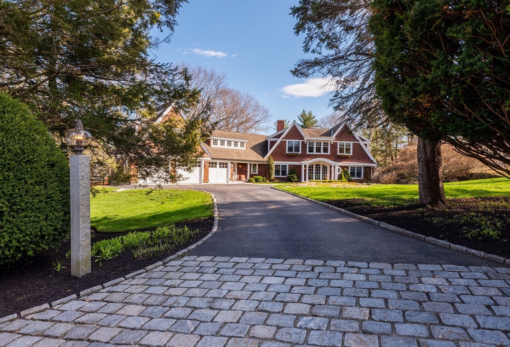 37 Forster Road, Manchester, Massachusetts, 4 Bedrooms Bedrooms, 10 Rooms Rooms,5.5 BathroomsBathrooms,Residential,For Sale,Forster Road,73508594