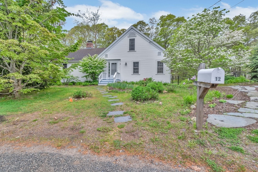 12 Maple Lane, Harwich, Massachusetts, 4 Bedrooms Bedrooms, 6 Rooms Rooms,2 BathroomsBathrooms,Residential,For Sale,Maple Lane,73523615
