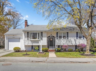 27 Sun Valley Dr, Braintree, Massachusetts, 3 Bedrooms Bedrooms, 9 Rooms Rooms,2 BathroomsBathrooms,Residential,For Sale,Sun Valley Dr,73529907 27 Sun Valley Dr, Braintree, Massachusetts, 3 Bedrooms Bedrooms, 9 Rooms Rooms,2 BathroomsBathrooms,Residential,For Sale,Sun Valley Dr,73529907