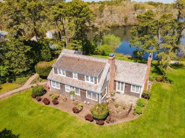 8 Skinequit Ln, Harwich, Massachusetts, 5 Bedrooms Bedrooms, 9 Rooms Rooms,3.5 BathroomsBathrooms,Residential,For Sale,Skinequit Ln,73522442 8 Skinequit Ln, Harwich, Massachusetts, 5 Bedrooms Bedrooms, 9 Rooms Rooms,3.5 BathroomsBathrooms,Residential,For Sale,Skinequit Ln,73522442