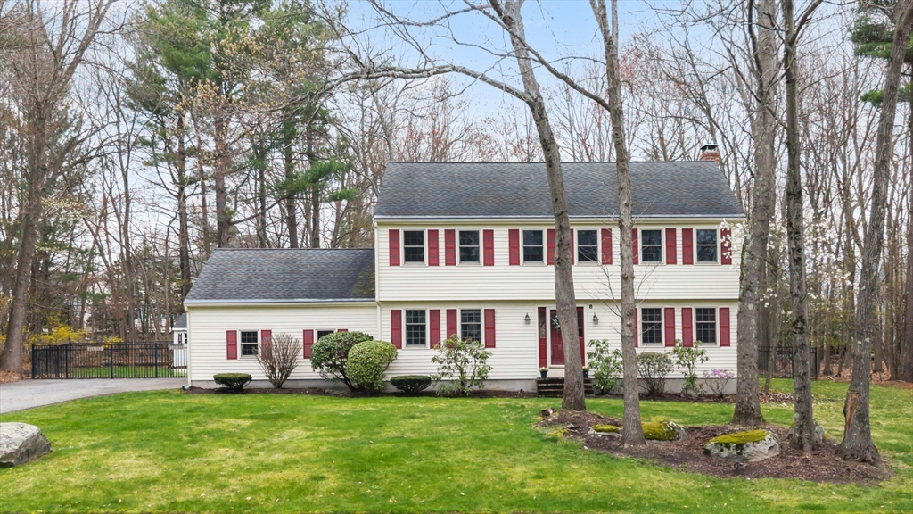 8 Liberty Tree Lane, Shrewsbury, Massachusetts, 4 Bedrooms Bedrooms, 8 Rooms Rooms,2.5 BathroomsBathrooms,Residential,For Sale,Liberty Tree Lane,73506206