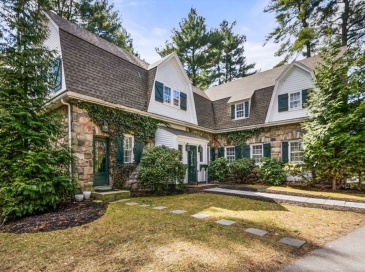 25 Longmeadow Road, Wellesley, Massachusetts, 5 Bedrooms Bedrooms, 9 Rooms Rooms,4.5 BathroomsBathrooms,Residential,For Sale,Longmeadow Road,73488418