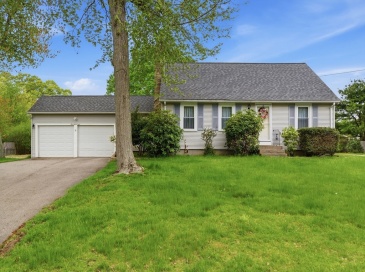 188 Glendale Road, Attleboro, Massachusetts, 4 Bedrooms Bedrooms, 7 Rooms Rooms,1.5 BathroomsBathrooms,Residential,For Sale,Glendale Road,73520733