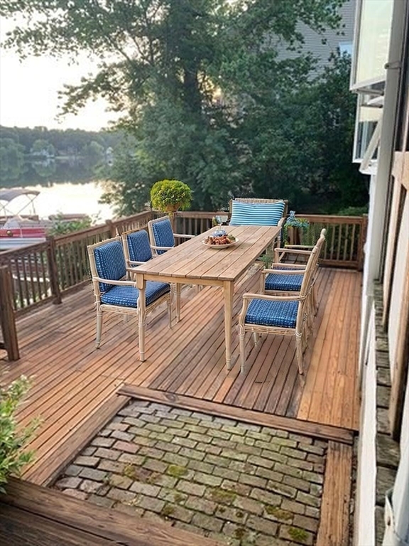 670 Eastside Rd, Wrentham, Massachusetts, 3 Bedrooms Bedrooms, 5 Rooms Rooms,2.5 BathroomsBathrooms,Residential Lease,For Rent,Eastside Rd,73516234