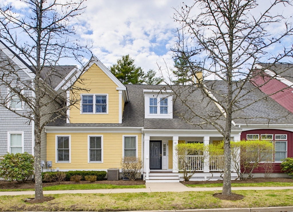 28 Williams Road, Norton, Massachusetts, 2 Bedrooms Bedrooms, 7 Rooms Rooms,2.5 BathroomsBathrooms,Residential,For Sale,Williams Road,73502297
