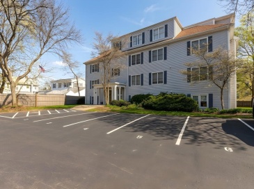 14 Webb Pl, Mansfield, Massachusetts, 2 Bedrooms Bedrooms, 5 Rooms Rooms,2 BathroomsBathrooms,Residential,For Sale,Webb Pl,73506794 14 Webb Pl, Mansfield, Massachusetts, 2 Bedrooms Bedrooms, 5 Rooms Rooms,2 BathroomsBathrooms,Residential,For Sale,Webb Pl,73506794
