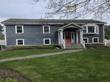 81 Crane Avenue South, Taunton, Massachusetts, 3 Bedrooms Bedrooms, 5 Rooms Rooms,1 BathroomBathrooms,Residential Lease,For Rent,Crane Avenue South,73507582 81 Crane Avenue South, Taunton, Massachusetts, 3 Bedrooms Bedrooms, 5 Rooms Rooms,1 BathroomBathrooms,Residential Lease,For Rent,Crane Avenue South,73507582