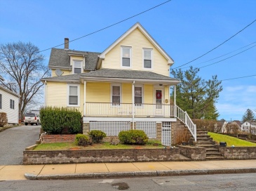 65 Jacob St, Malden, Massachusetts, 3 Bedrooms Bedrooms, 8 Rooms Rooms,2 BathroomsBathrooms,Residential,For Sale,Jacob St,73499637