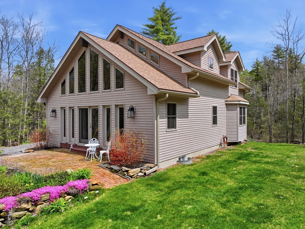 61 Monson Turnpike Rd, Petersham, Massachusetts, 3 Bedrooms Bedrooms, 7 Rooms Rooms,2 BathroomsBathrooms,Residential,For Sale,Monson Turnpike Rd,73513153