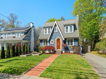 47 Cotton Street, Newton, Massachusetts, 4 Bedrooms Bedrooms, 11 Rooms Rooms,3.5 BathroomsBathrooms,Residential,For Sale,Cotton Street,73513848 47 Cotton Street, Newton, Massachusetts, 4 Bedrooms Bedrooms, 11 Rooms Rooms,3.5 BathroomsBathrooms,Residential,For Sale,Cotton Street,73513848