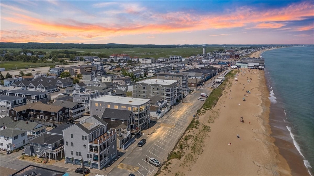 21 Atlantic Ave, Salisbury, Massachusetts, 2 Bedrooms Bedrooms, 5 Rooms Rooms,2 BathroomsBathrooms,Residential,For Sale,Atlantic Ave,73543440