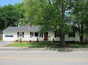 1247 Trapelo Rd, Waltham, Massachusetts, 3 Bedrooms Bedrooms, 6 Rooms Rooms,1 BathroomBathrooms,Residential Lease,For Rent,Trapelo Rd,73543456 1247 Trapelo Rd, Waltham, Massachusetts, 3 Bedrooms Bedrooms, 6 Rooms Rooms,1 BathroomBathrooms,Residential Lease,For Rent,Trapelo Rd,73543456