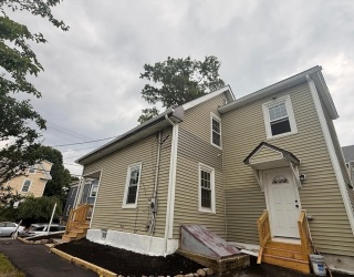 26 Sagamore St, Lynn, Massachusetts, 5 Bedrooms Bedrooms, 8 Rooms Rooms,2 BathroomsBathrooms,Residential,For Sale,Sagamore St,73543473