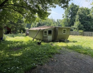 241 Osborne Rd, Ware, Massachusetts, 2 Bedrooms Bedrooms, 4 Rooms Rooms,1 BathroomBathrooms,Residential,For Sale,Osborne Rd,73543452