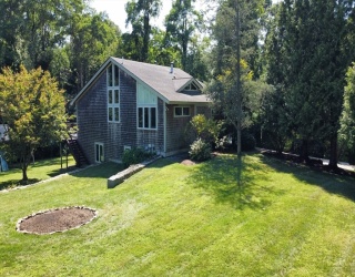 3 Nonquitt Ave, Dartmouth, Massachusetts, 4 Bedrooms Bedrooms, 6 Rooms Rooms,2.5 BathroomsBathrooms,Residential Lease,For Rent,Nonquitt Ave,73543577