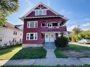 23 Woodford St, Worcester, Massachusetts, 9 Bedrooms Bedrooms, 15 Rooms Rooms,3 BathroomsBathrooms,Residential Income,For Sale,Woodford St,73543584