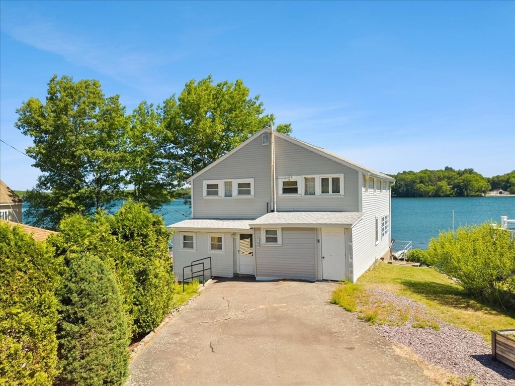 730 Eastside Rd, Wrentham, Massachusetts, 4 Bedrooms Bedrooms, 7 Rooms Rooms,1.5 BathroomsBathrooms,Residential,For Sale,Eastside Rd,73543542