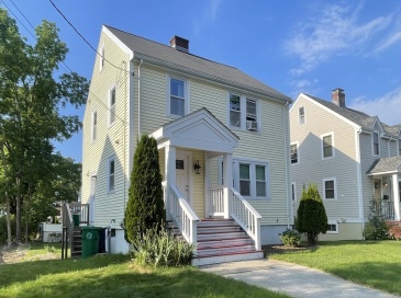 139 Oakdale Rd, Newton, Massachusetts, 3 Bedrooms Bedrooms, 7 Rooms Rooms,1.5 BathroomsBathrooms,Residential Lease,For Rent,Oakdale Rd,73543620 139 Oakdale Rd, Newton, Massachusetts, 3 Bedrooms Bedrooms, 7 Rooms Rooms,1.5 BathroomsBathrooms,Residential Lease,For Rent,Oakdale Rd,73543620