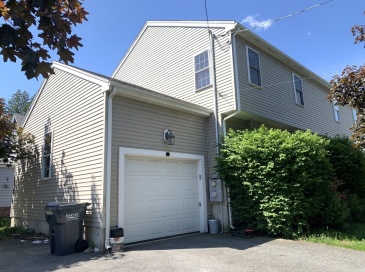 2 Fountain St, Milford, Massachusetts, 3 Bedrooms Bedrooms, 8 Rooms Rooms,1.5 BathroomsBathrooms,Residential Lease,For Rent,Fountain St,73527210