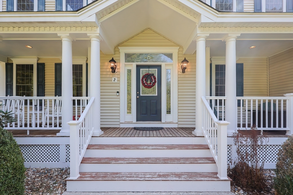 2 Wildflower Ln, Groton, Massachusetts, 4 Bedrooms Bedrooms, 9 Rooms Rooms,2.5 BathroomsBathrooms,Residential,For Sale,Wildflower Ln,73429410