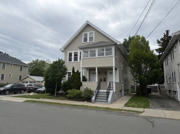 28-30 Chestnut St., Belmont, Massachusetts, 2 Bedrooms Bedrooms, 5 Rooms Rooms,2 BathroomsBathrooms,Residential Lease,For Rent,Chestnut St.,73527679