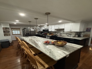 20 Oceanview, Winthrop, Massachusetts, 4 Bedrooms Bedrooms, 9 Rooms Rooms,1.5 BathroomsBathrooms,Residential Lease,For Rent,Oceanview,73535787