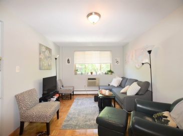 33 Cogswell Ave, Cambridge, Massachusetts, 2 Bedrooms Bedrooms, 5 Rooms Rooms,1 BathroomBathrooms,Residential Lease,For Rent,Cogswell Ave,73501646