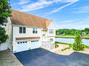 8 Glen St., Saugus, Massachusetts, 4 Bedrooms Bedrooms, 8 Rooms Rooms,3 BathroomsBathrooms,Residential,For Sale,Glen St.,73505326 8 Glen St., Saugus, Massachusetts, 4 Bedrooms Bedrooms, 8 Rooms Rooms,3 BathroomsBathrooms,Residential,For Sale,Glen St.,73505326